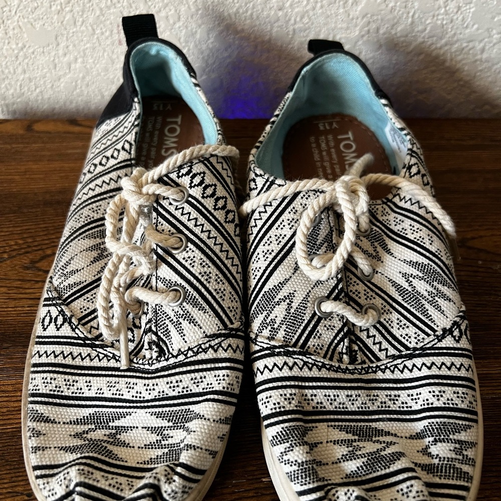 TOMS Monochrome Tribal Print Shoes